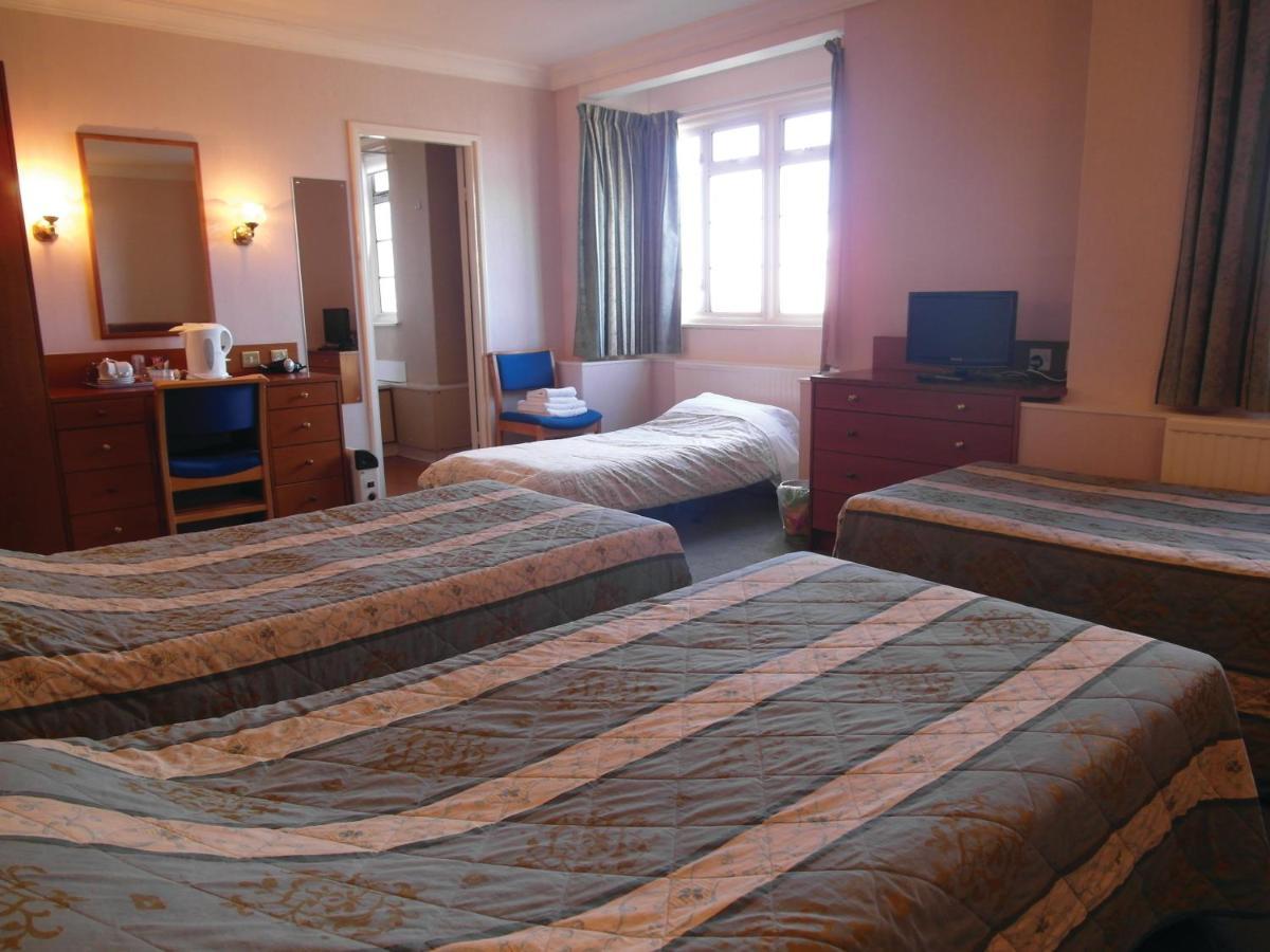 County Hotel سكيغنيس الغرفة الصورة