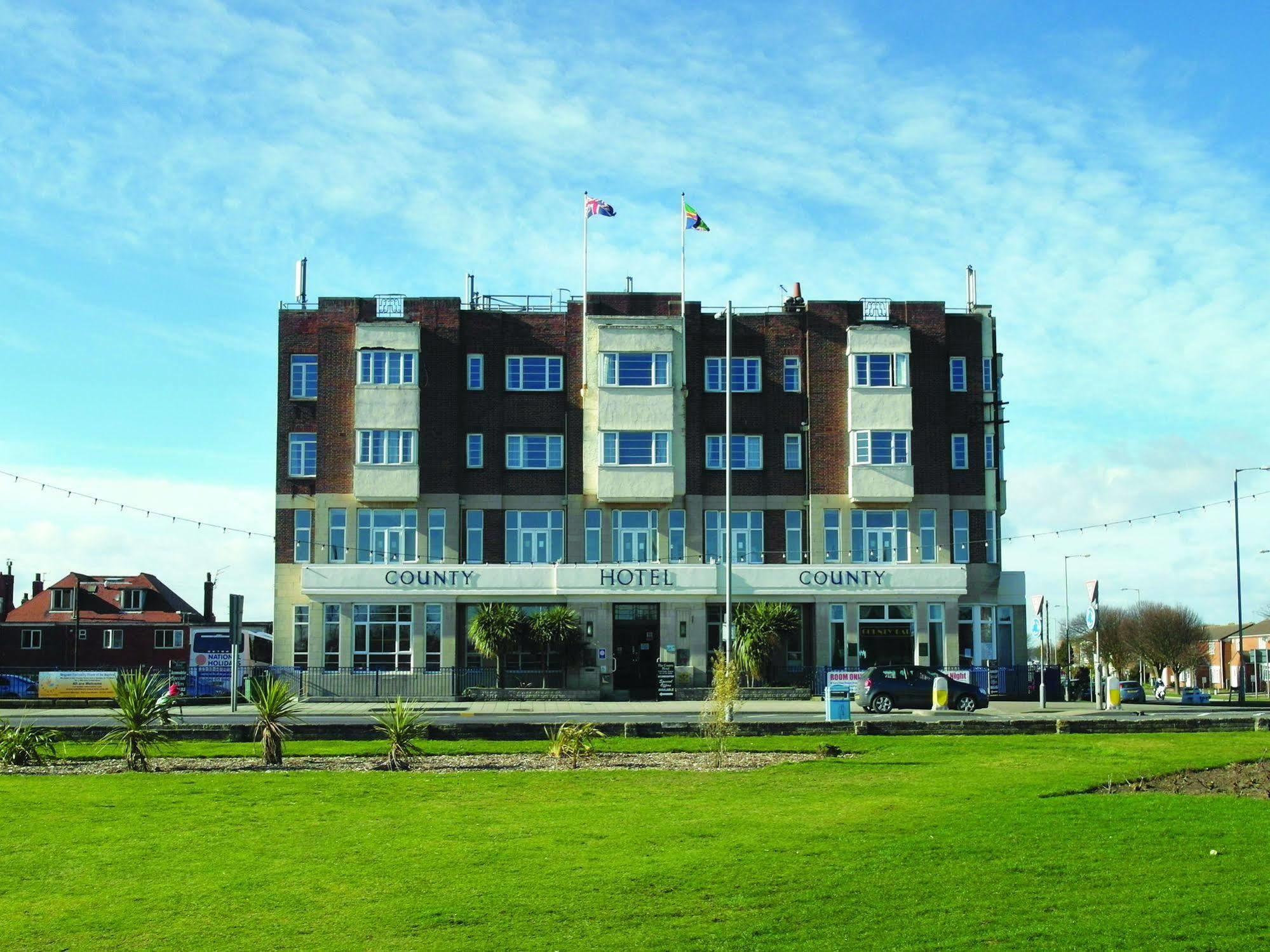 County Hotel سكيغنيس المظهر الخارجي الصورة