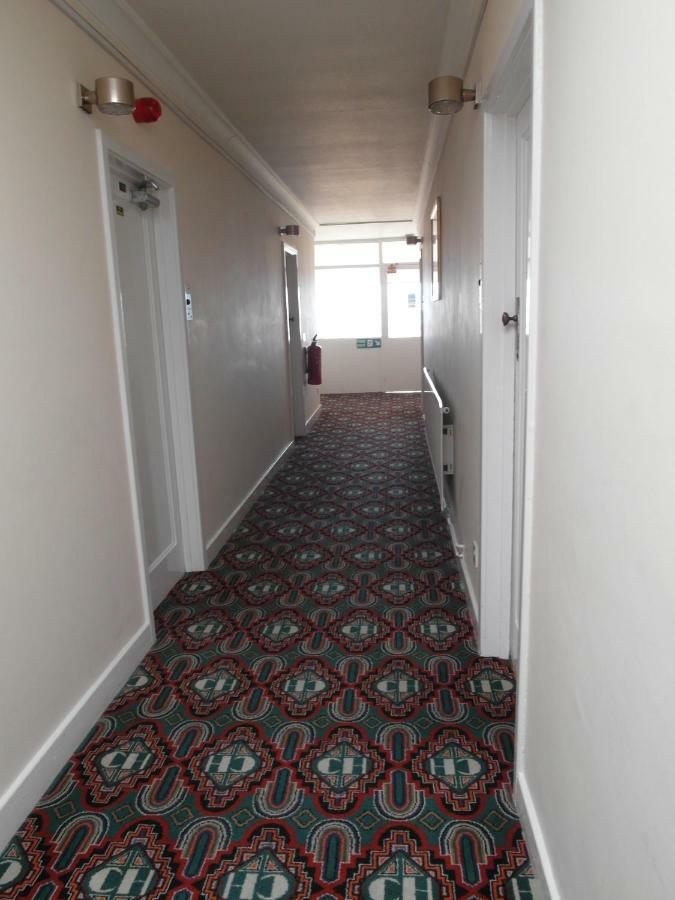 County Hotel سكيغنيس المظهر الخارجي الصورة